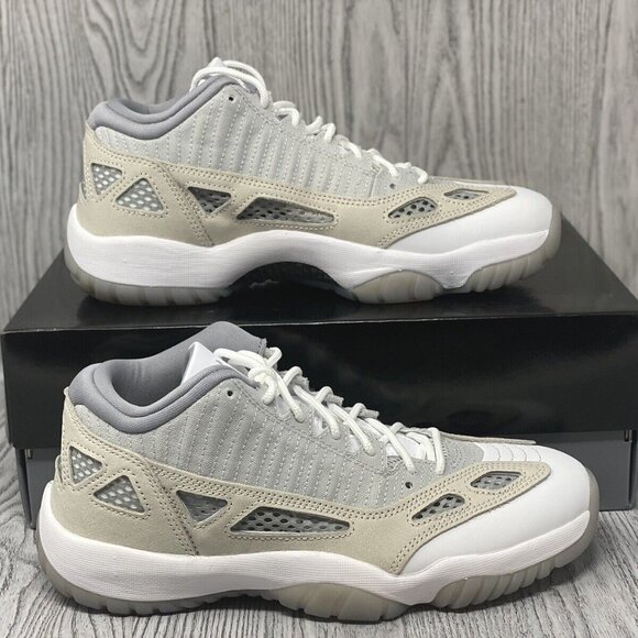 AIR JORDAN 11 RETRO LOW OREWOOD MEN'S US SIZE 13 BRAND NEW IN BOX - Picture 1 of 10